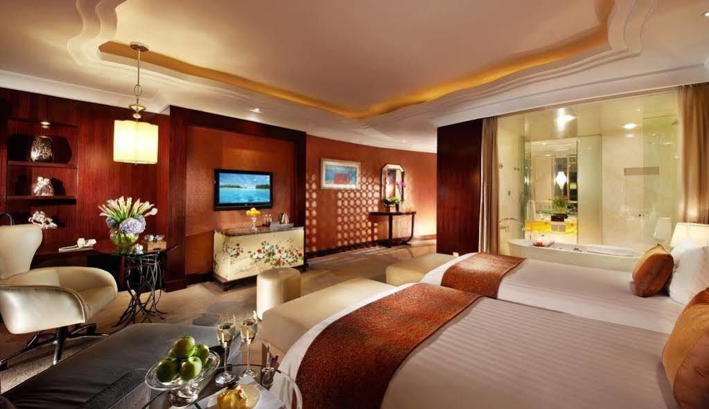 New Century Grand Hotel Ningbo Extérieur photo